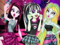 Igra Instagram Izziv: Monster High proti Disney Princesam spletu