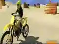 Igra Moto Kaskade na Plaži spletu