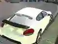 Igra Igra 3D za vožnjo luksuznih avtomobilov na poroki v mestu spletu